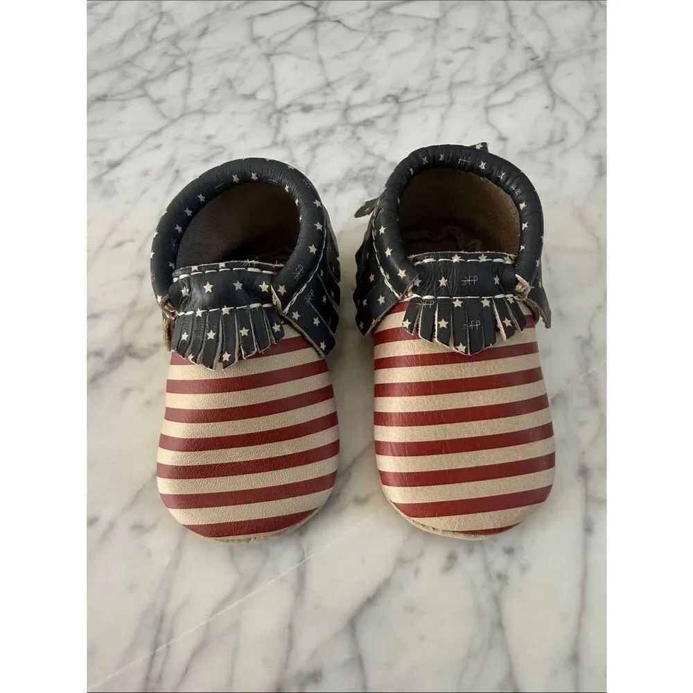 Freshly Picked Born in the USA Sz 5 Moccasins